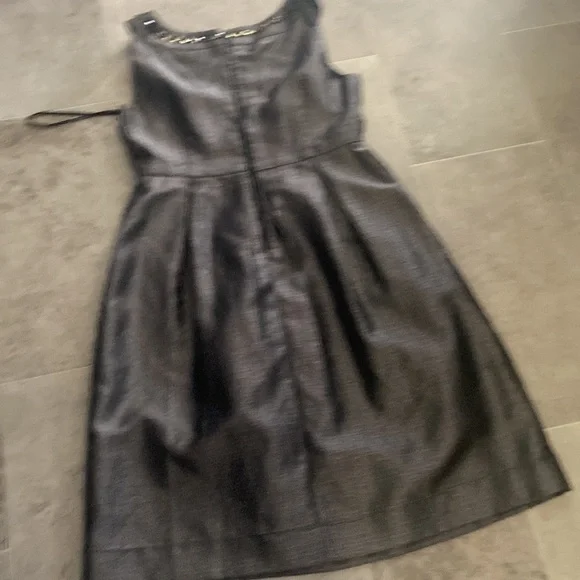 Maggy London - Picture 2 of 13